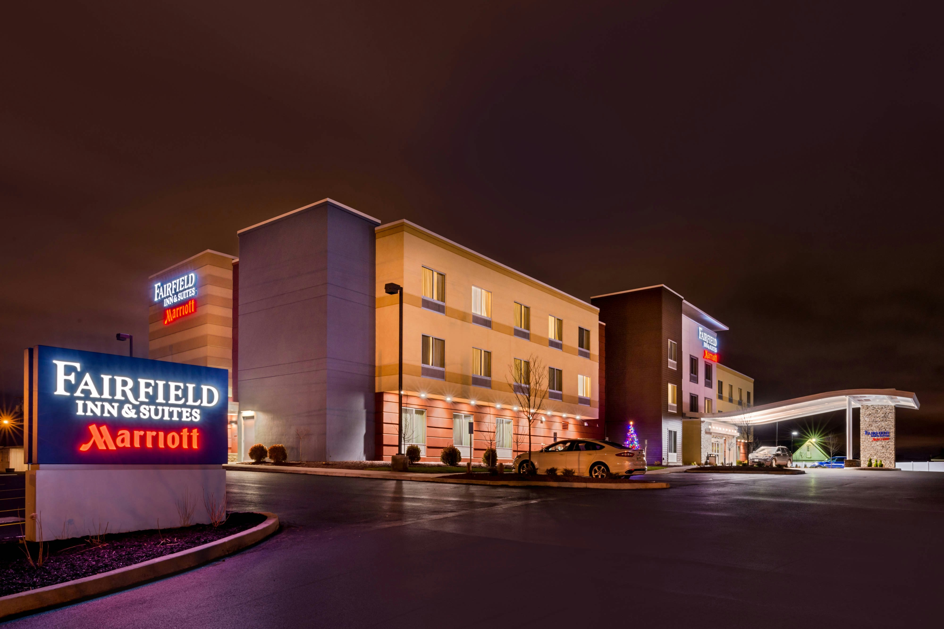 Fairfield Inn Suites Utica 4/47