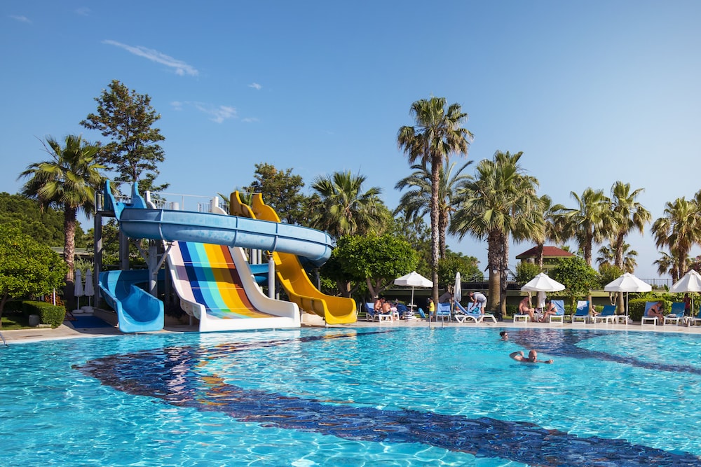 Terrace Beach Resort 20/35