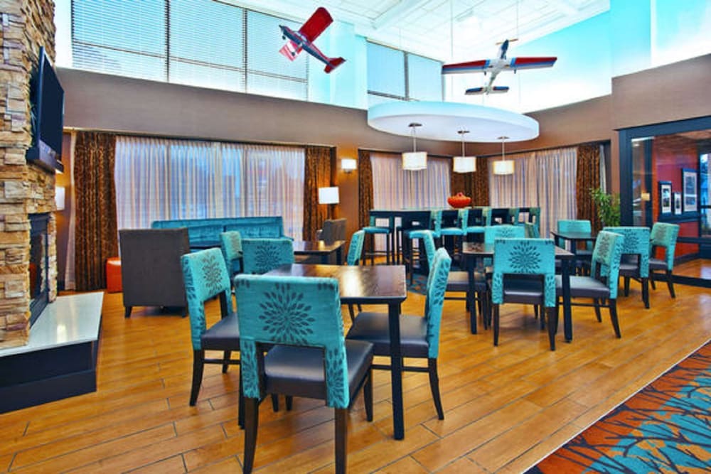 restaurant-cafeteria