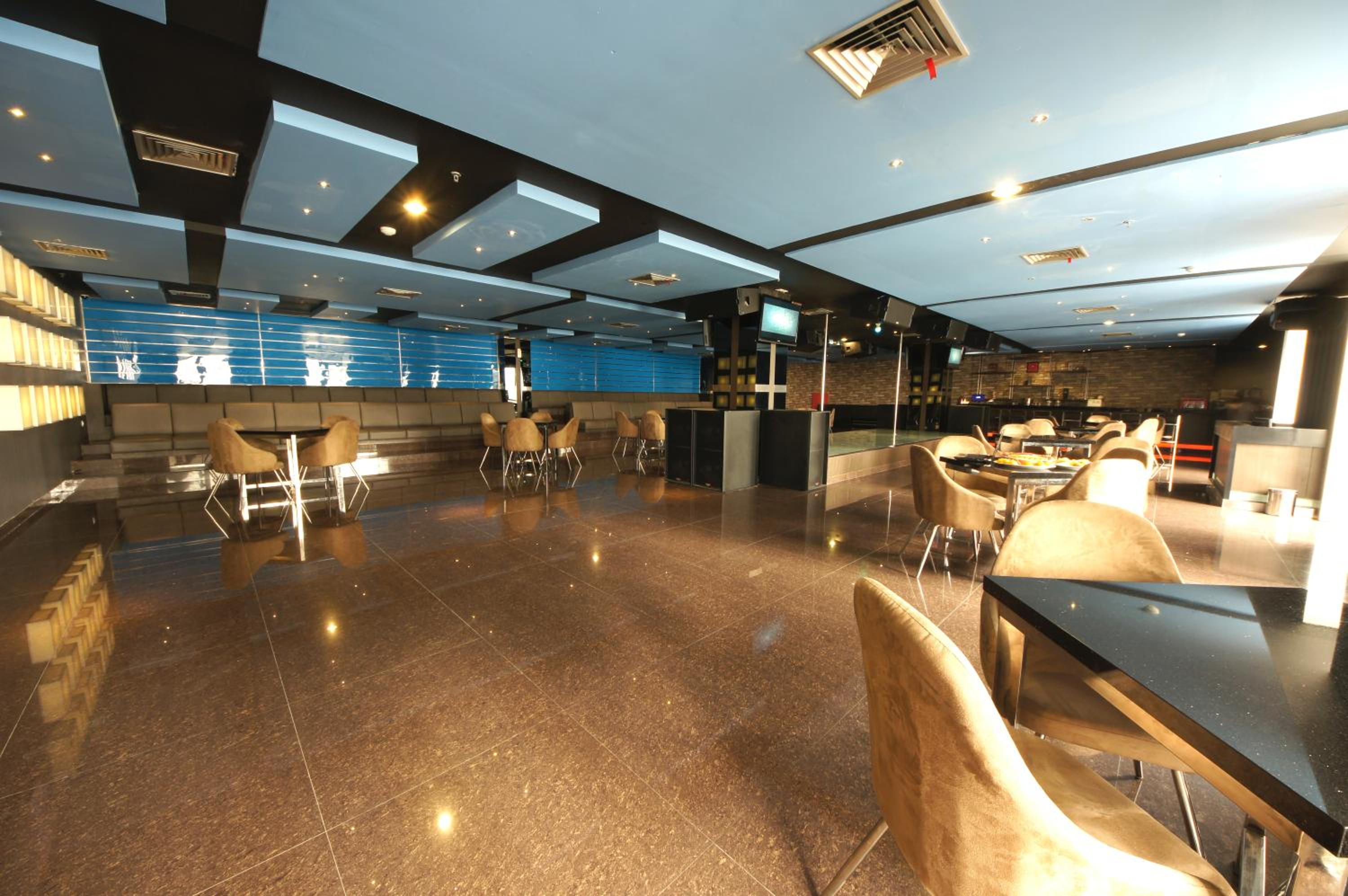 B FASHION HOTEL 31/46