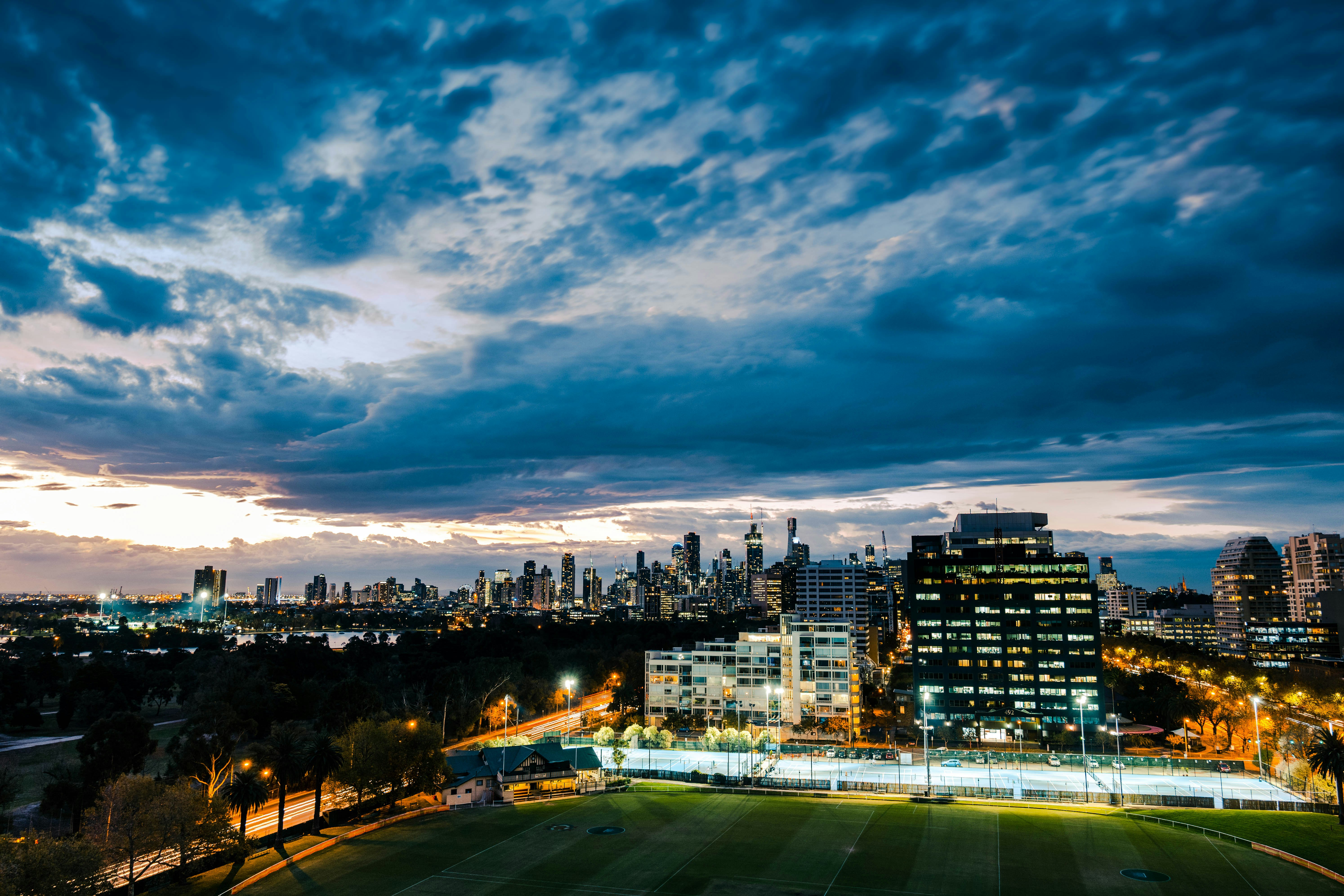 View Melbourne 36/37