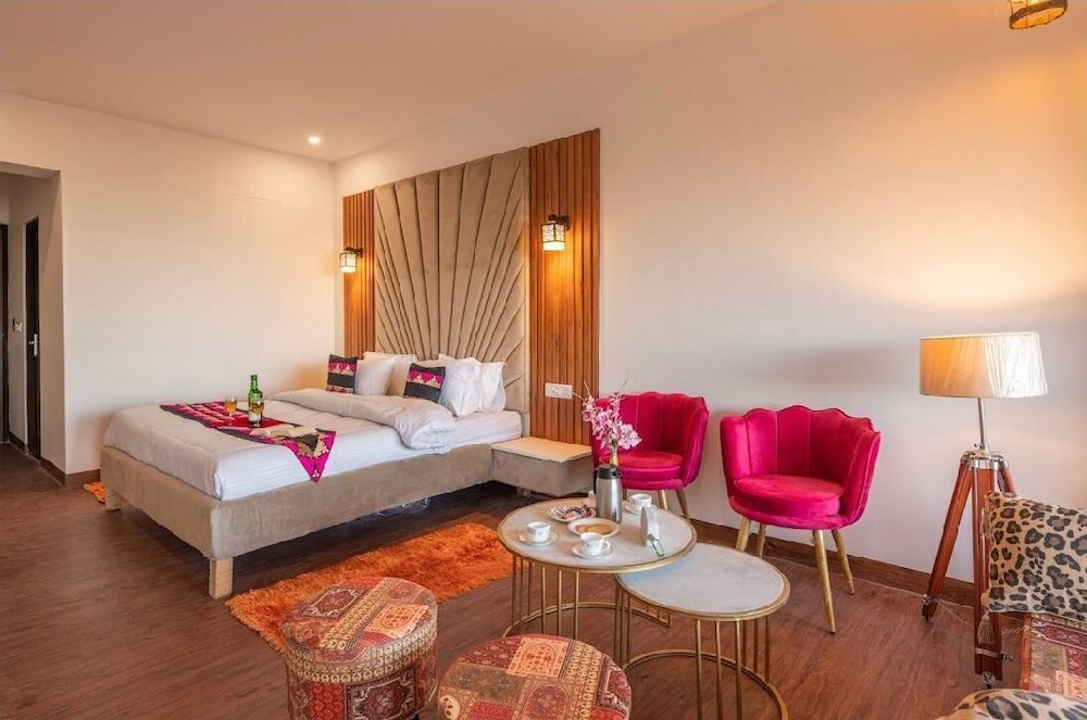 Hotel Robinsson Palace 8/34