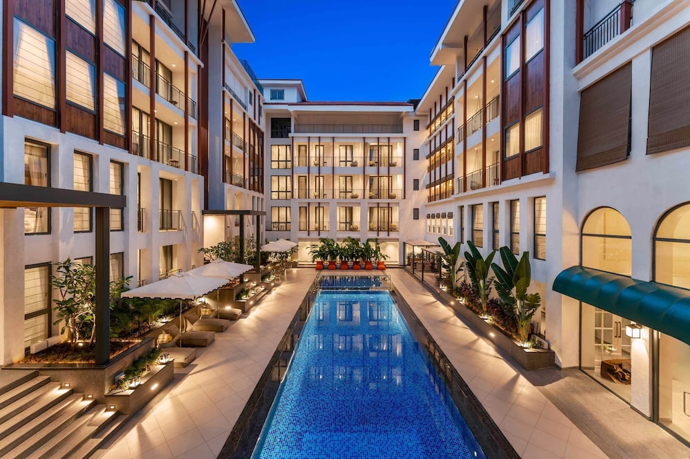The Astor Goa 26/29