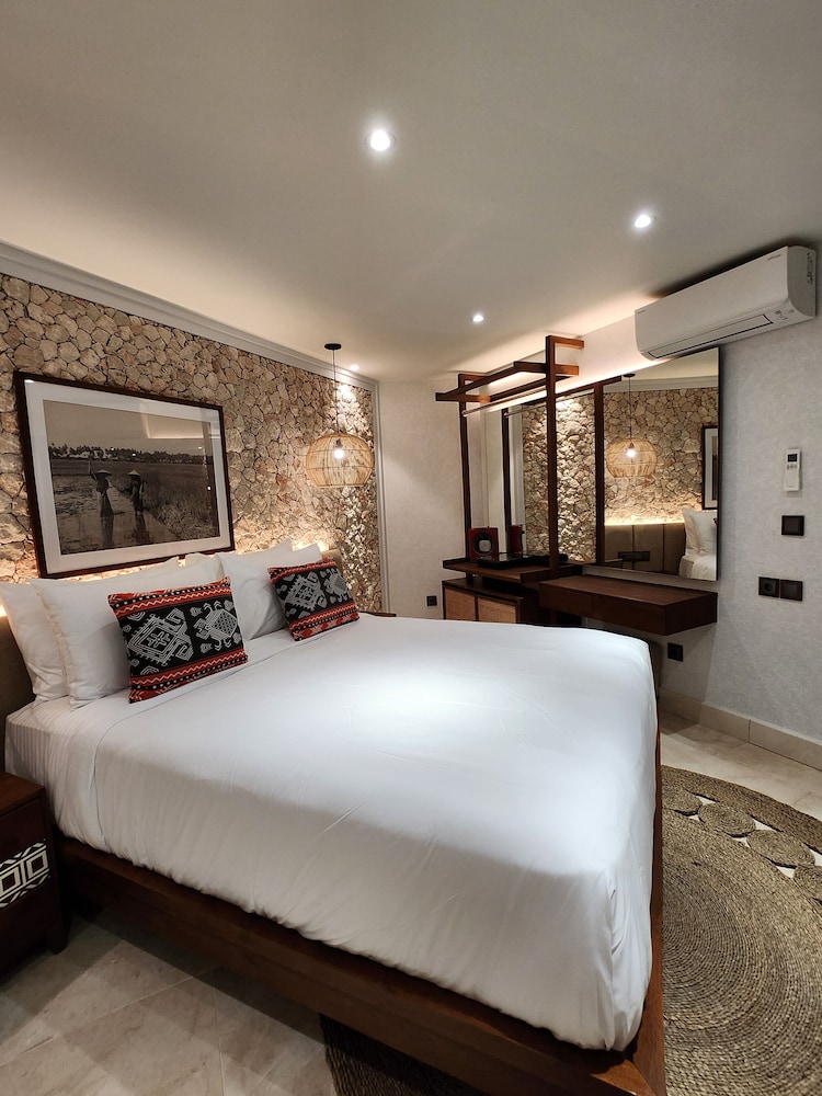 Kandora Luxury Villas 15/60