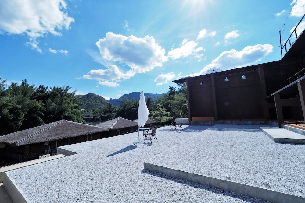The River Life Resort 47/67
