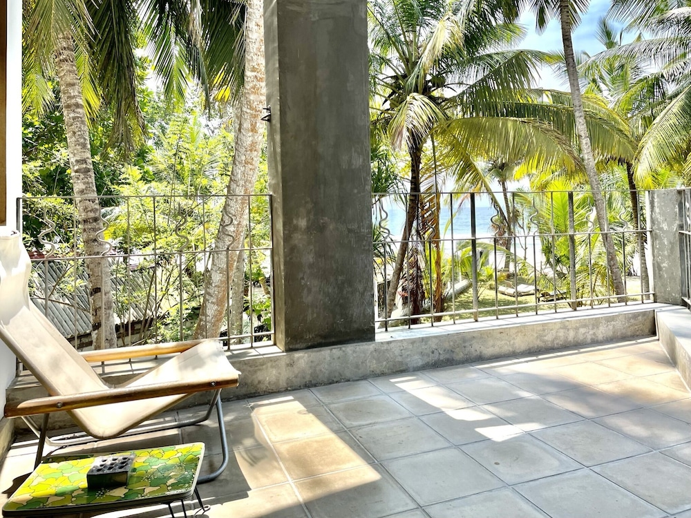 Isana Beach House 14/50