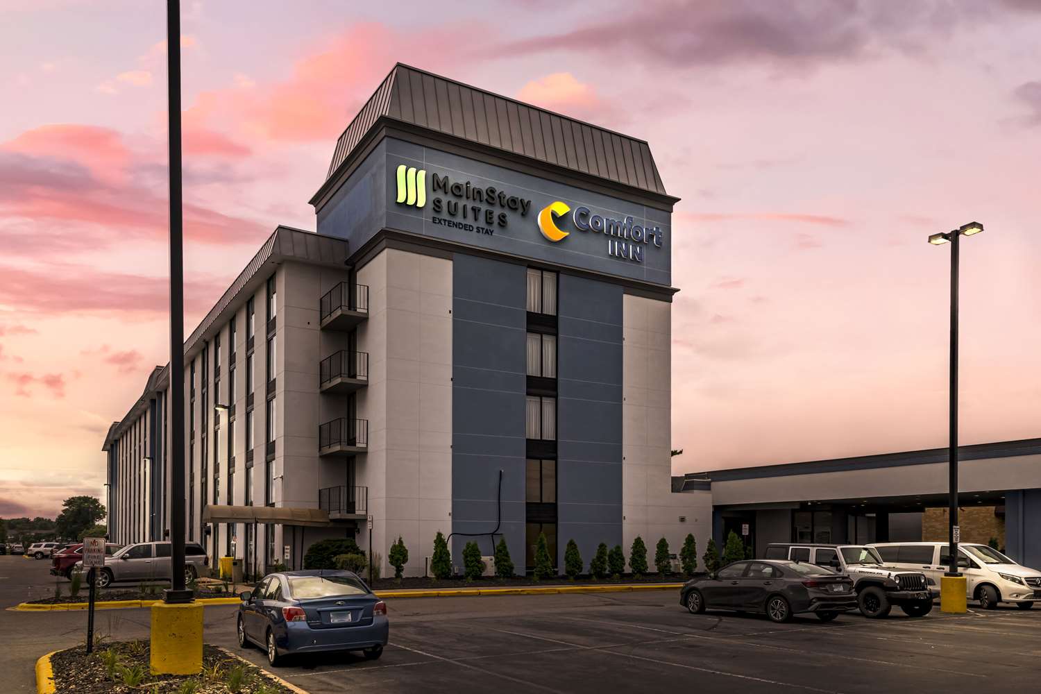 MainStay Suites MSP Airport - Mall of America 28/30