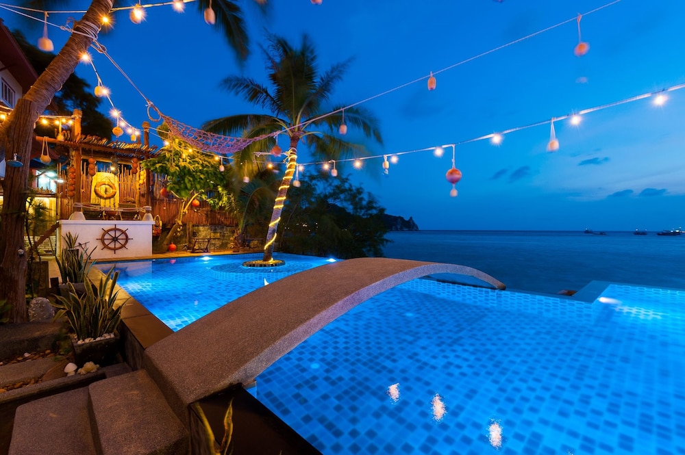 Sunshine Beach Resort 91/100