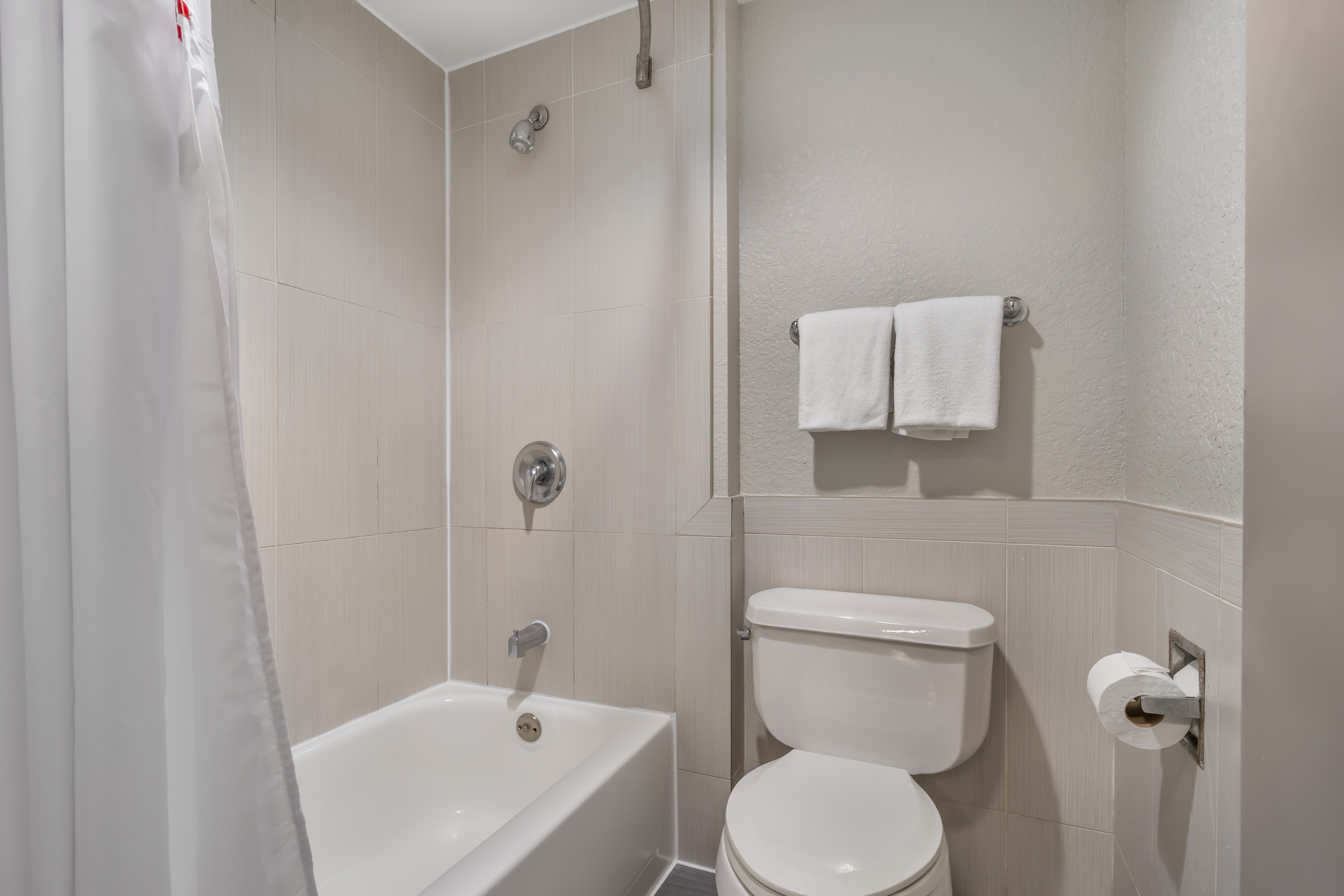 Red Roof Inn Houston - Brookhollow 28/29