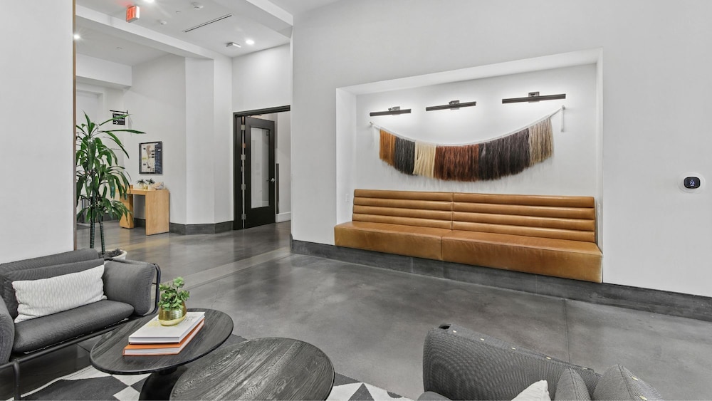 Sentral West Midtown at Star Metals 24/48