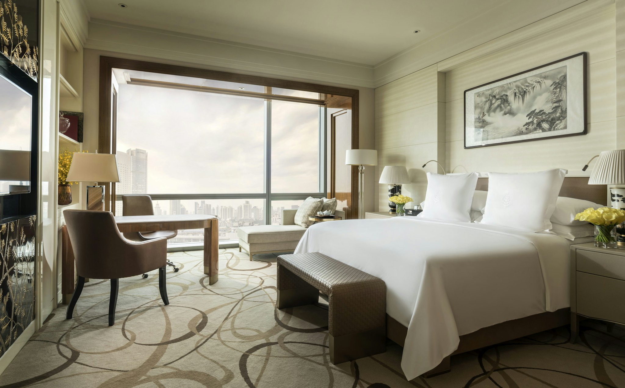 FOUR SEASONS HOTEL TIANJIN 10/84