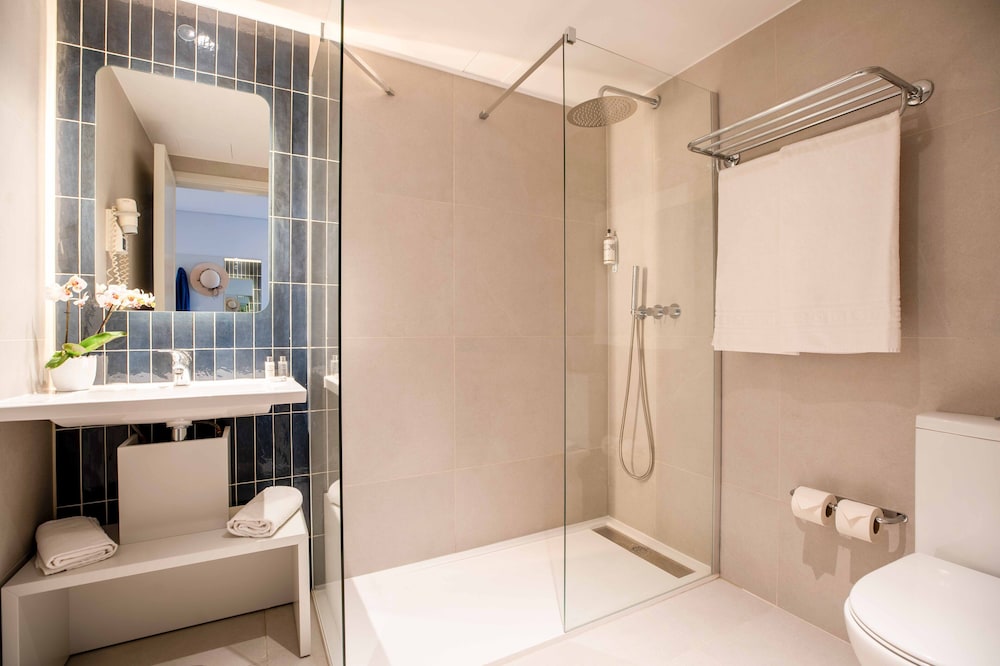 Aqualuz Lagos By the Editory 50/50
