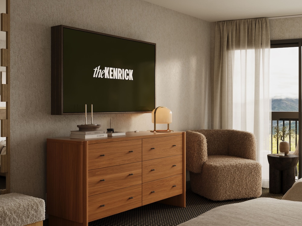 The Kenrick Hotel 10/49