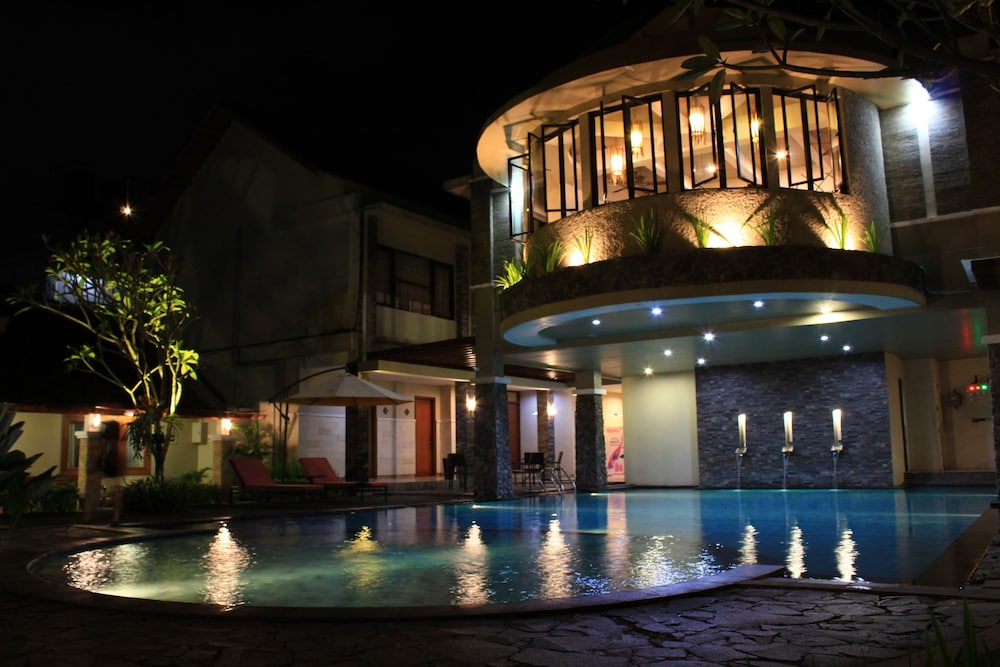 Hotel Sriti 4/57
