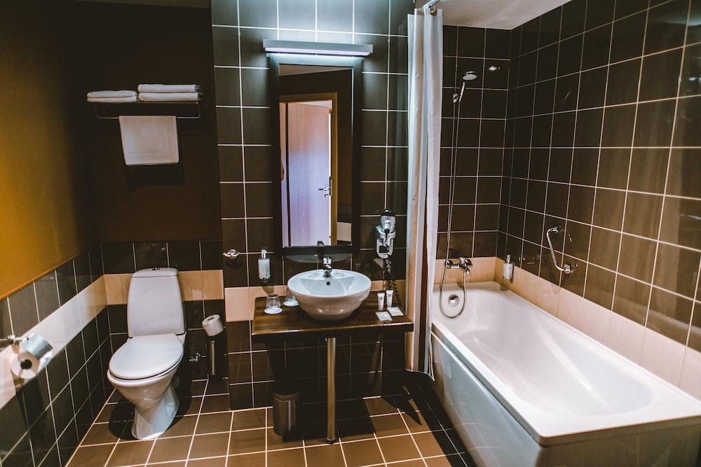 Hanza Hotel 54/56