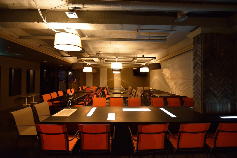 JB Design Hotel 63/77
