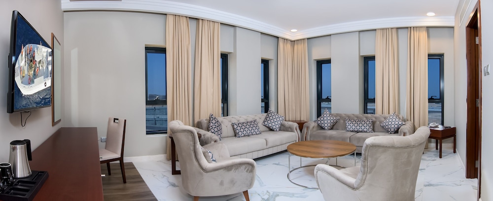 Muscat Gate Hotel 33/45