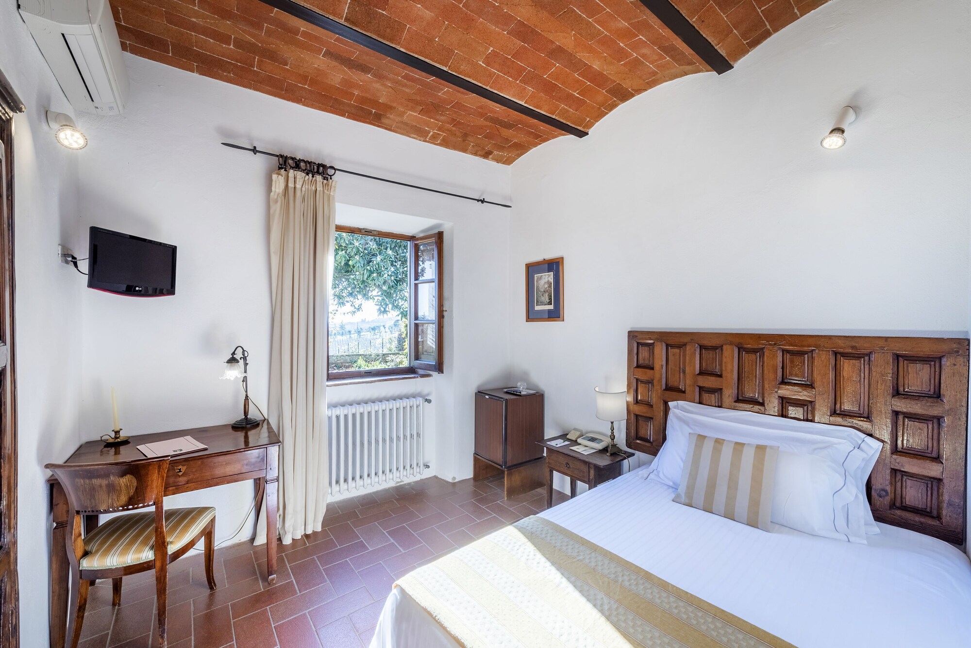 Manor, House, Single, Single Bed