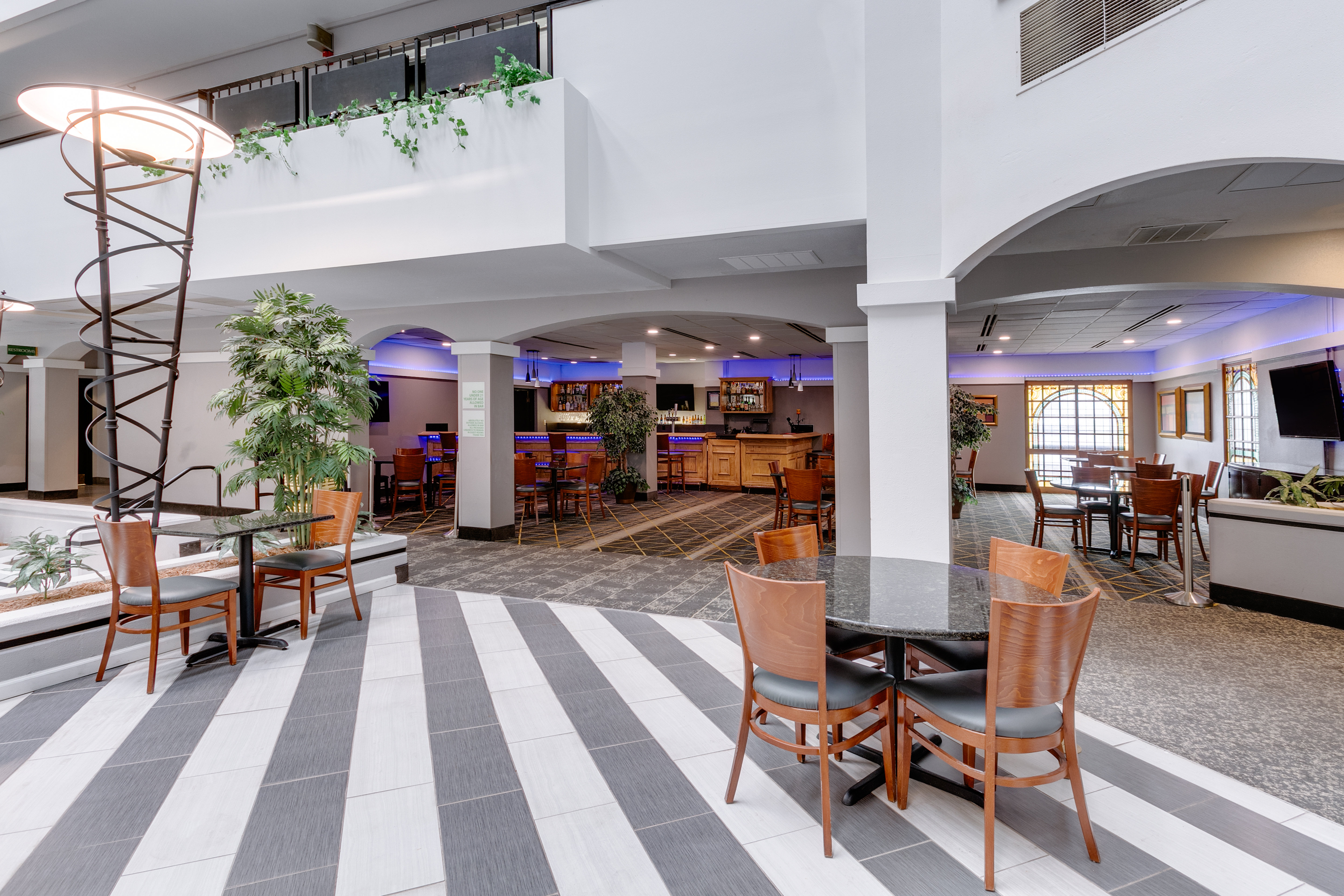 Holiday Inn Hotel And Suites Springfield I 44 75/77
