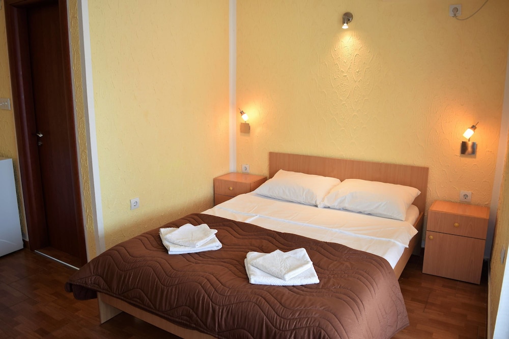 Martinovic Rooms 9/41
