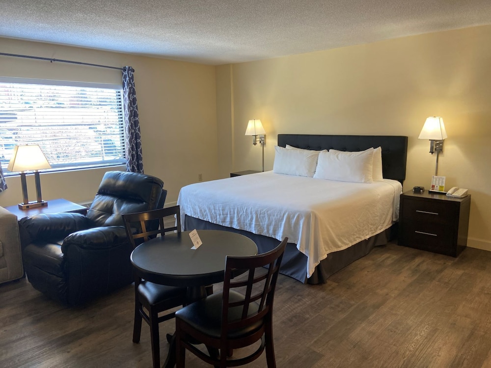 University Inn At Duke Hospital 33/42