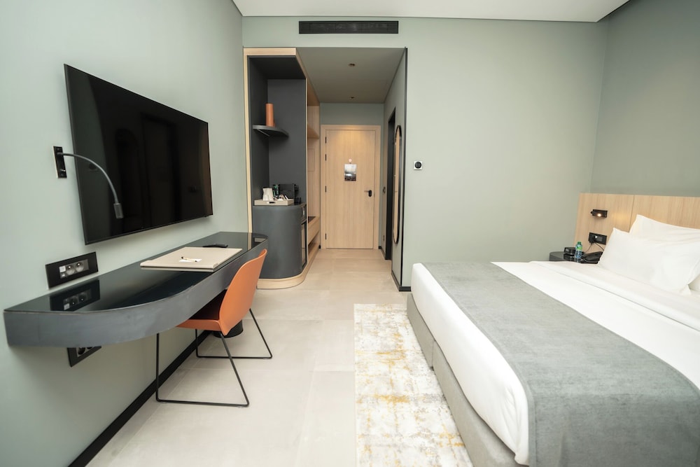 Sama Hotels 25/67