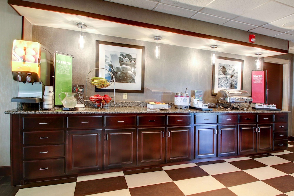 Hampton Inn Rolla 13/56