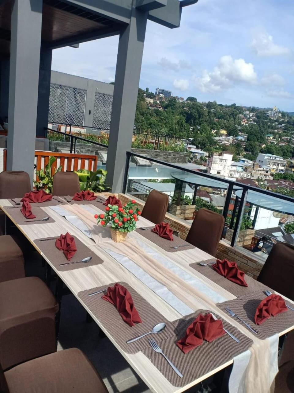 Golden Palace Hotel Ambon 23/34