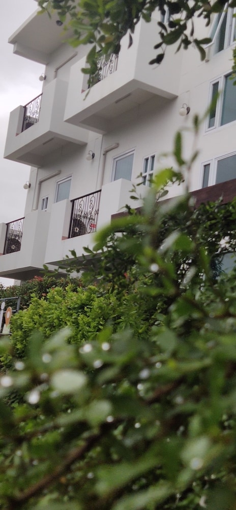 Maesot Siri Hotel 12/50