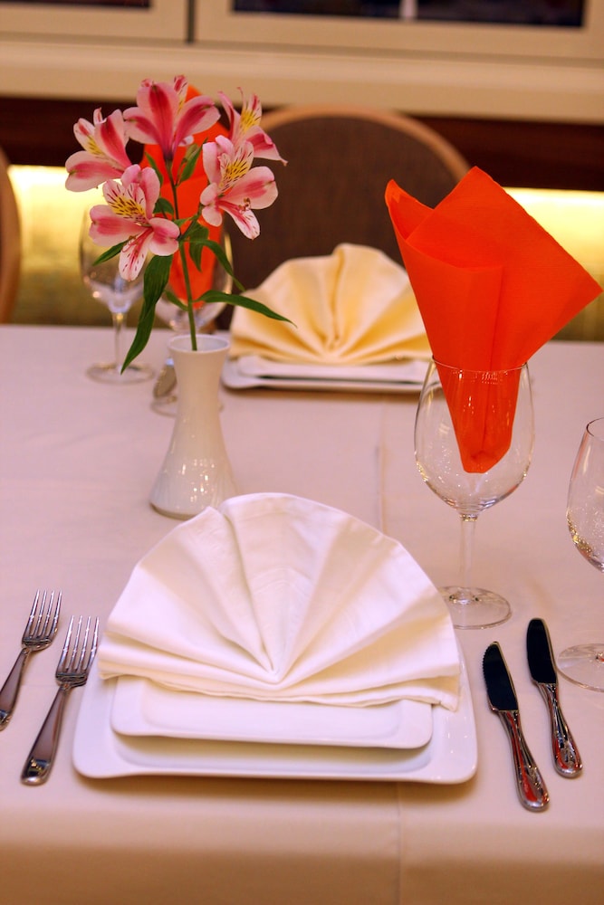 Hotel Boutique Restorant Gloria 43/50