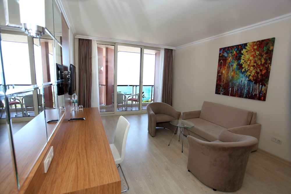 Pegasos Resort 37/74