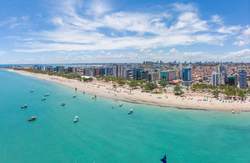 Hotel Brisa Suites 58/64