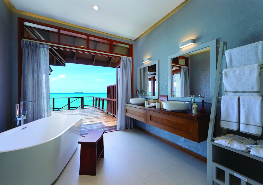 Water Villa, King Bed