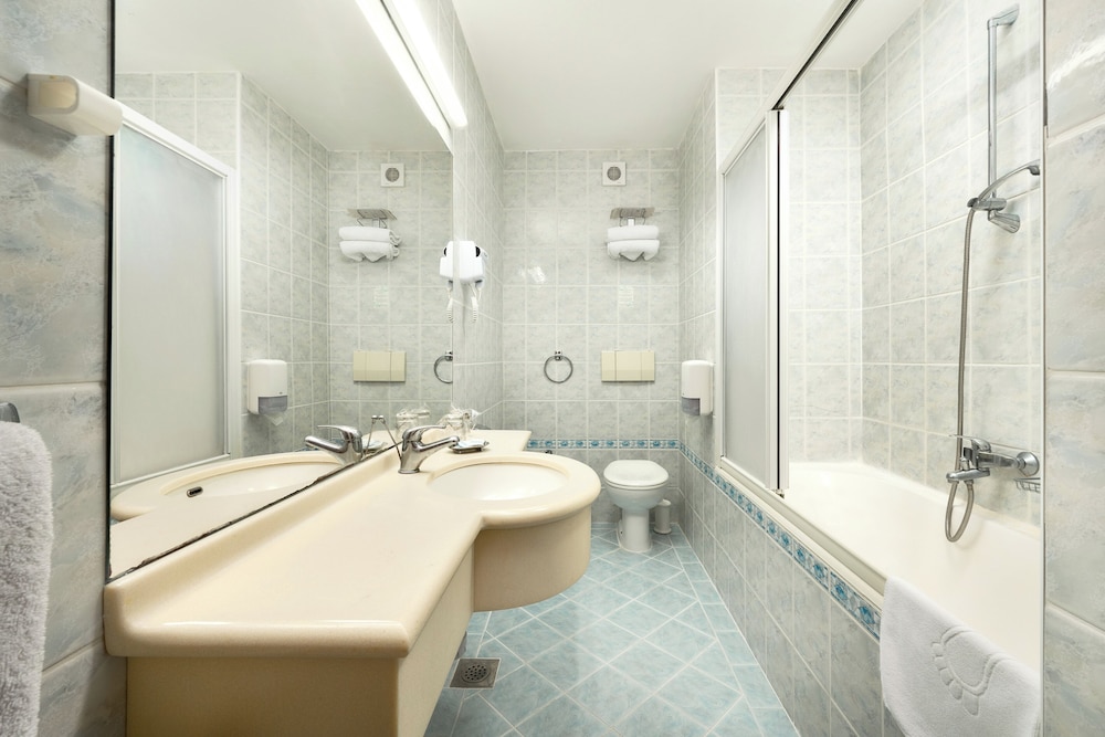 ADRIATIQ HOTEL FARAON 50/50