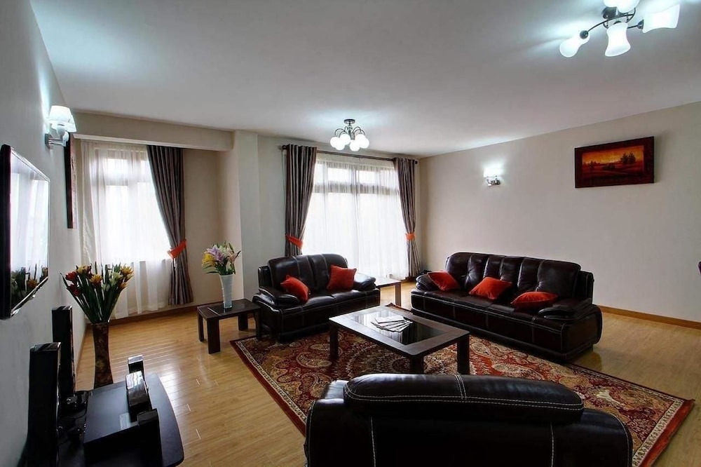 Fenesi Gardens Apartments 20/41