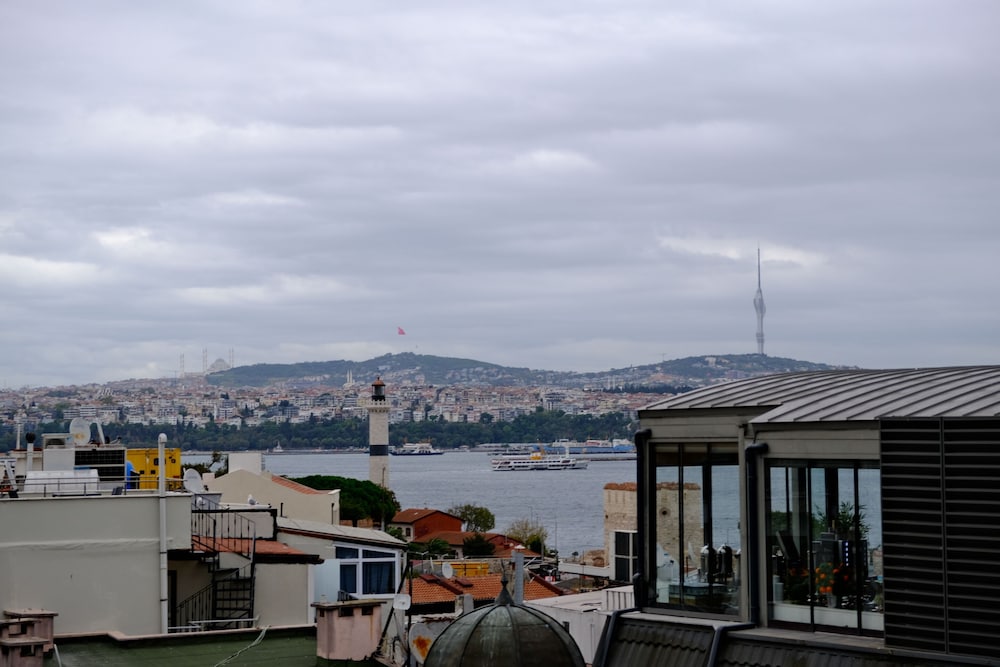 Agora Guesthouse & Hostel 8/70