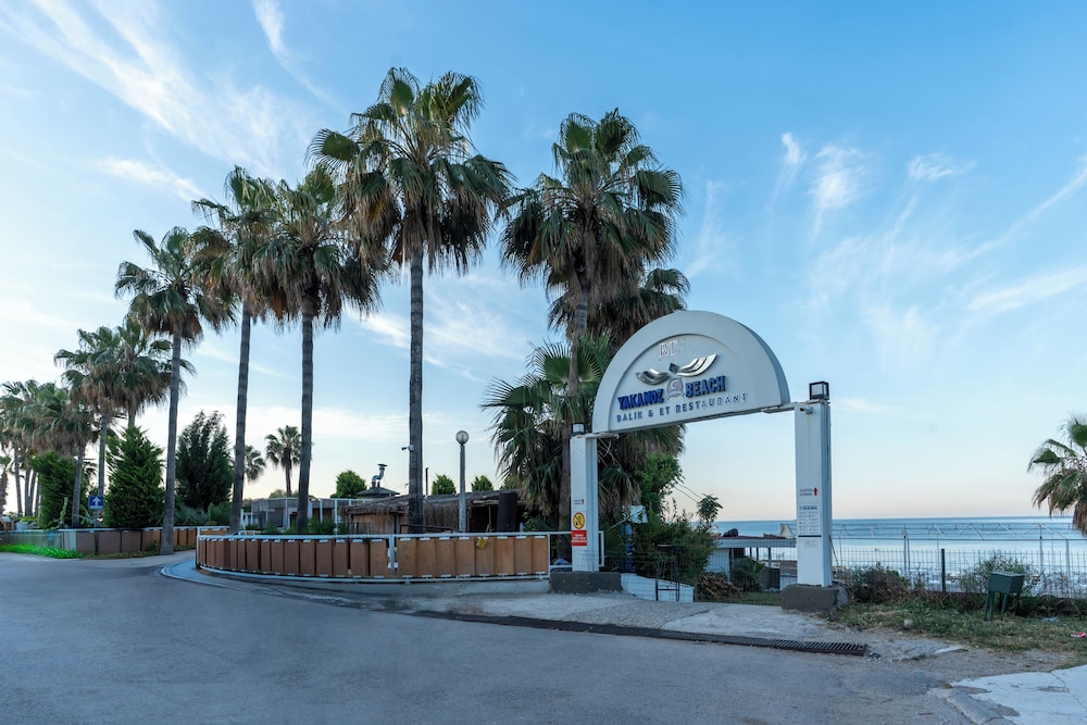 Lara Beach Homes 33/50