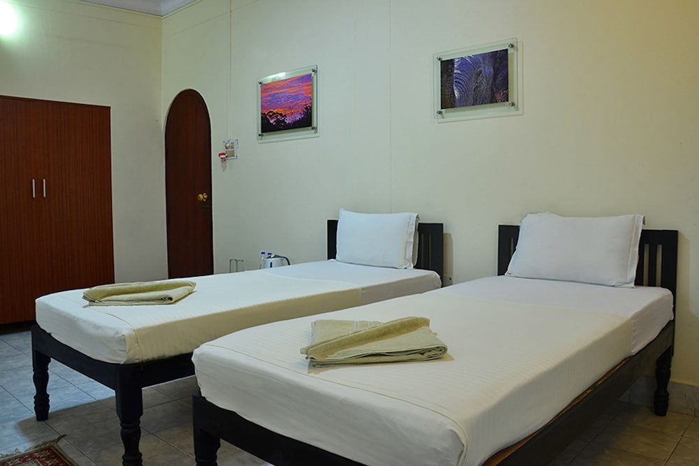 Kokari Guest House 8/31