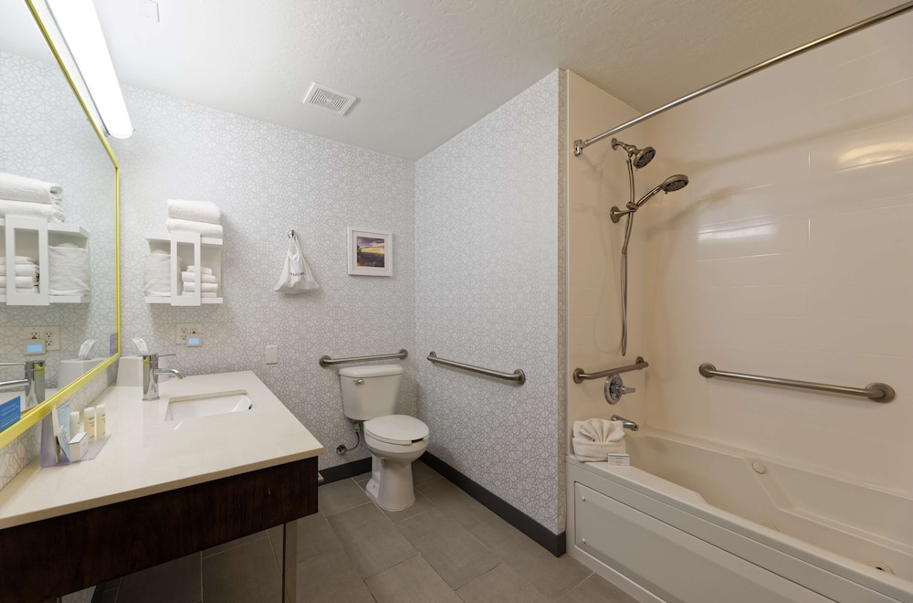 Hampton Inn & Suites Goodyear 22/69