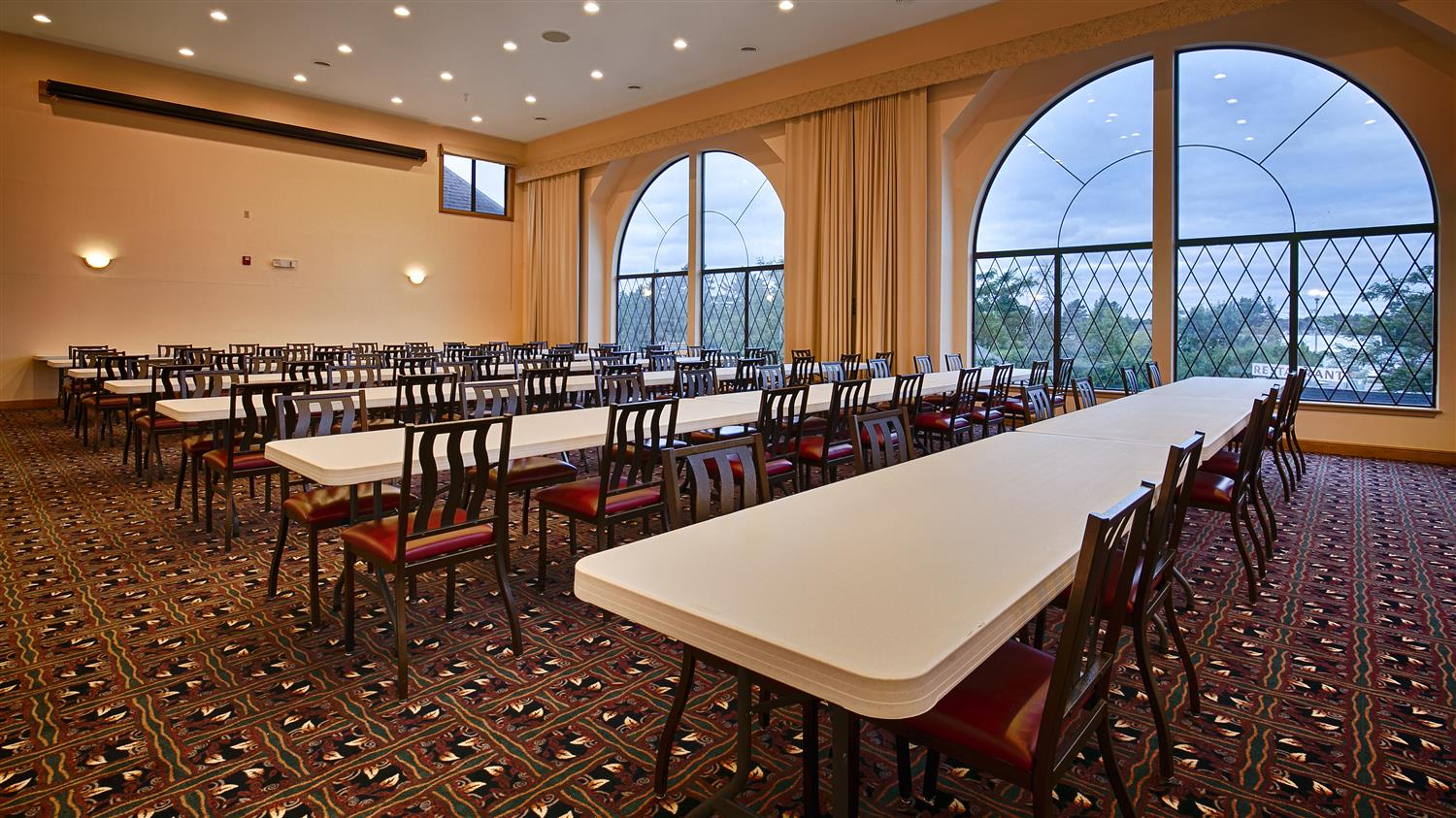 Best Western Plus Dockside Waterfront Inn 30/31