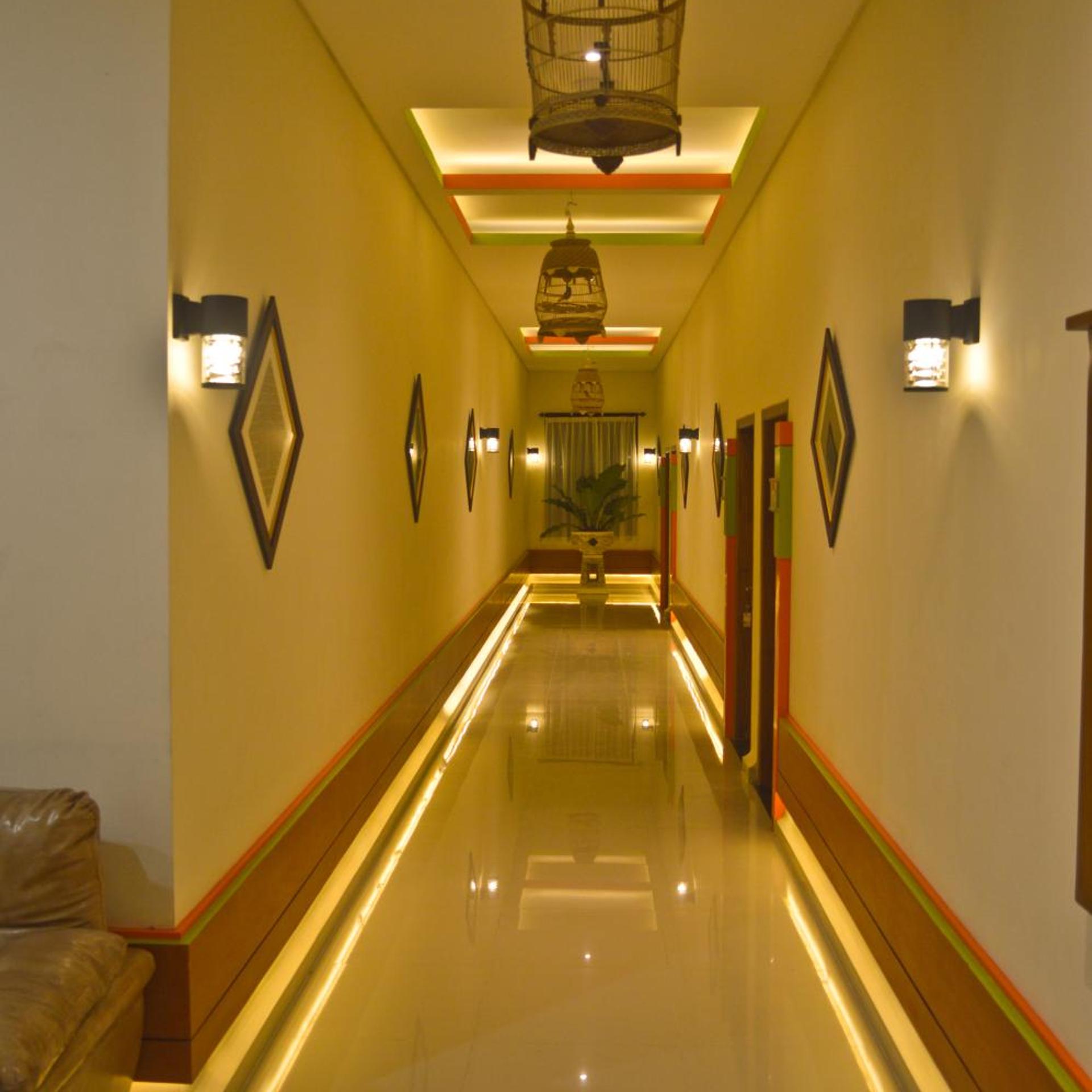 The Cabin Tanjung Hotel Wonosobo 24/48