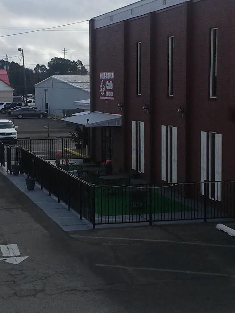 Studio Suites Extended Stay 41/41