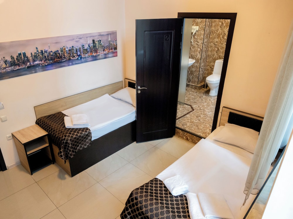 Comfort Hotel 27/50