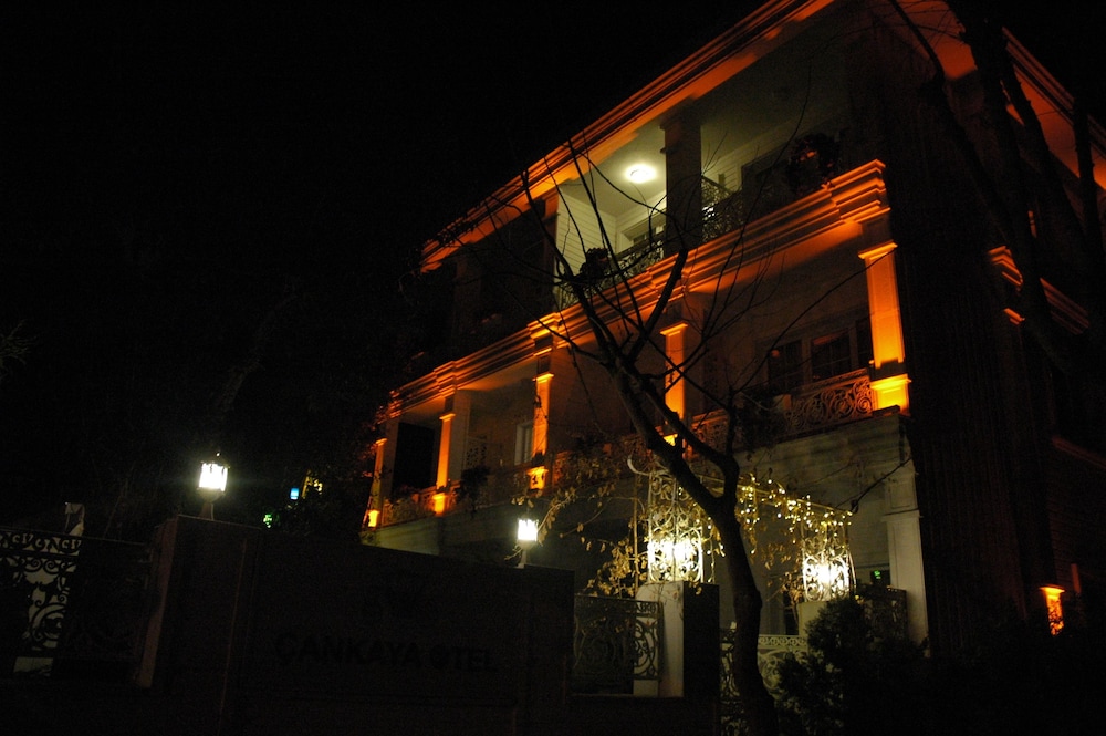 Buyukada Cankaya Hotel 3/50