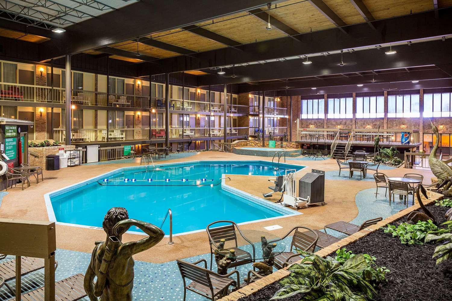 Park Inn by Radisson Sharon, PA 51/51