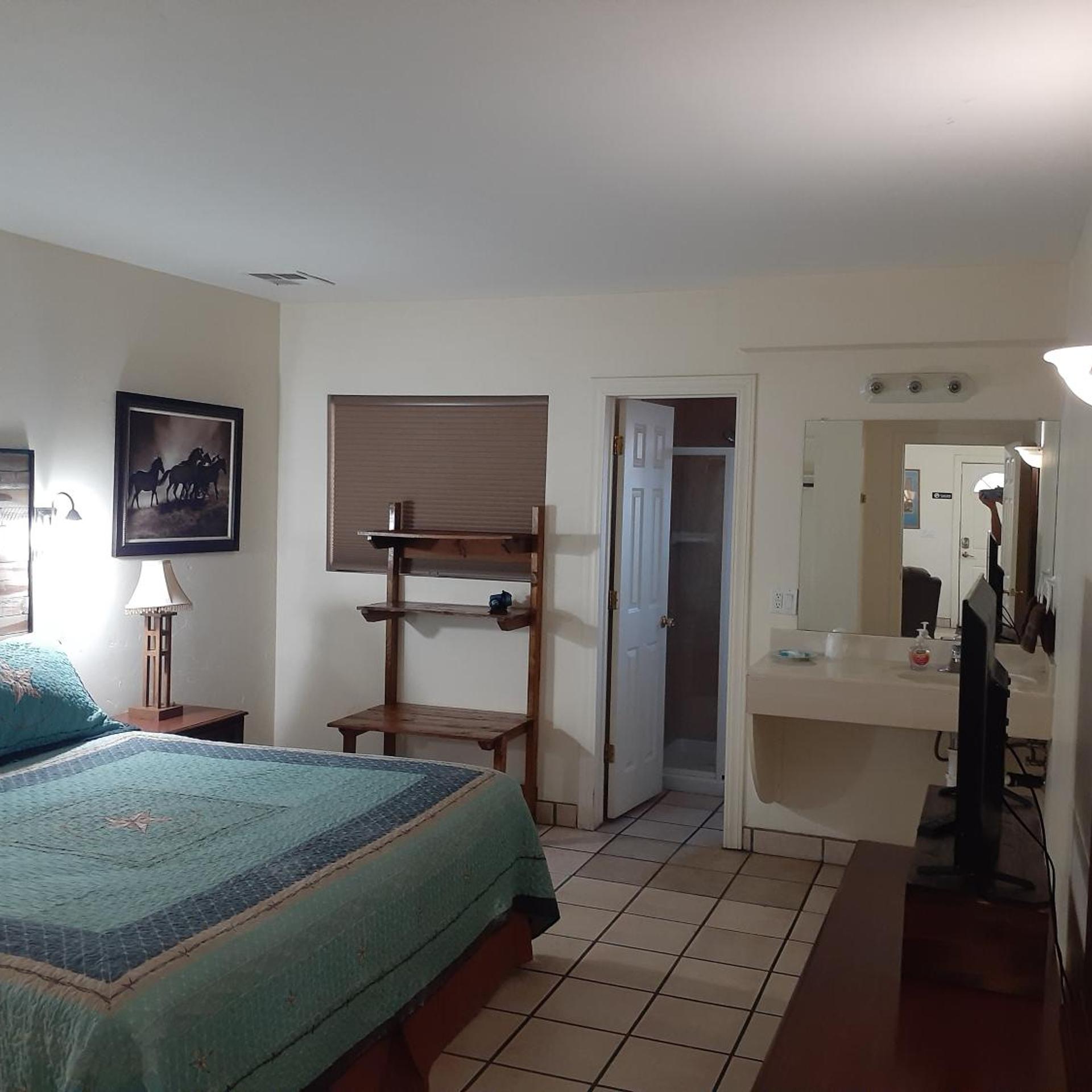 Stagecoach Suites 16/50