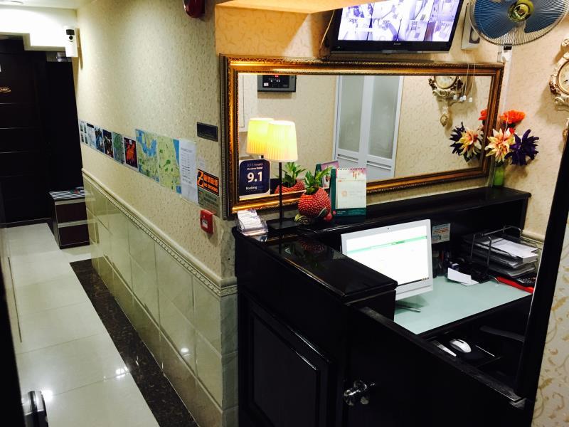 Valentine Guest House 7/50