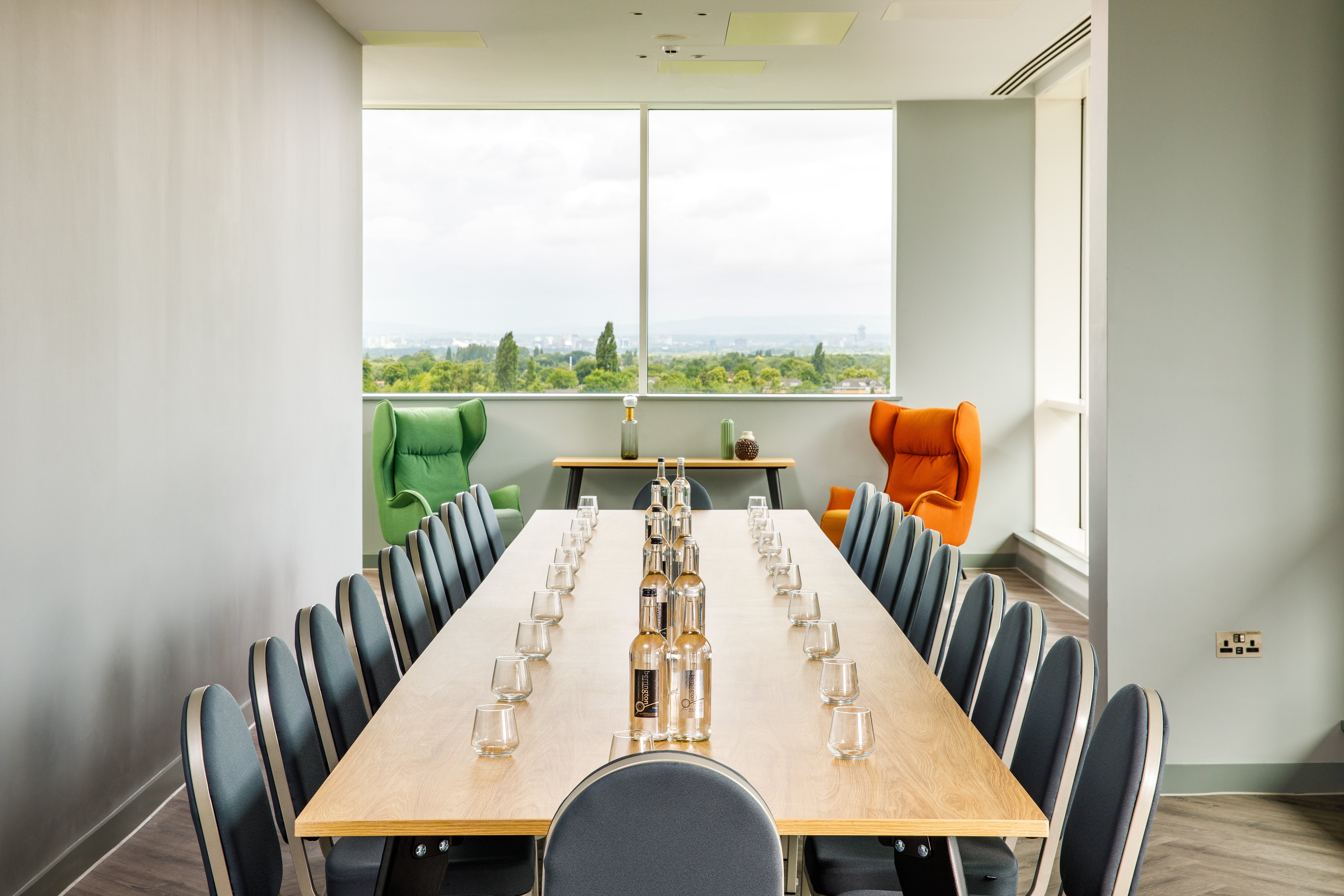 Holiday Inn Manchester Airport, an IHG Hotel 45/63