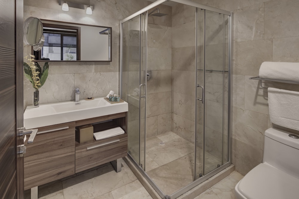 MX Grand Suites 49/50