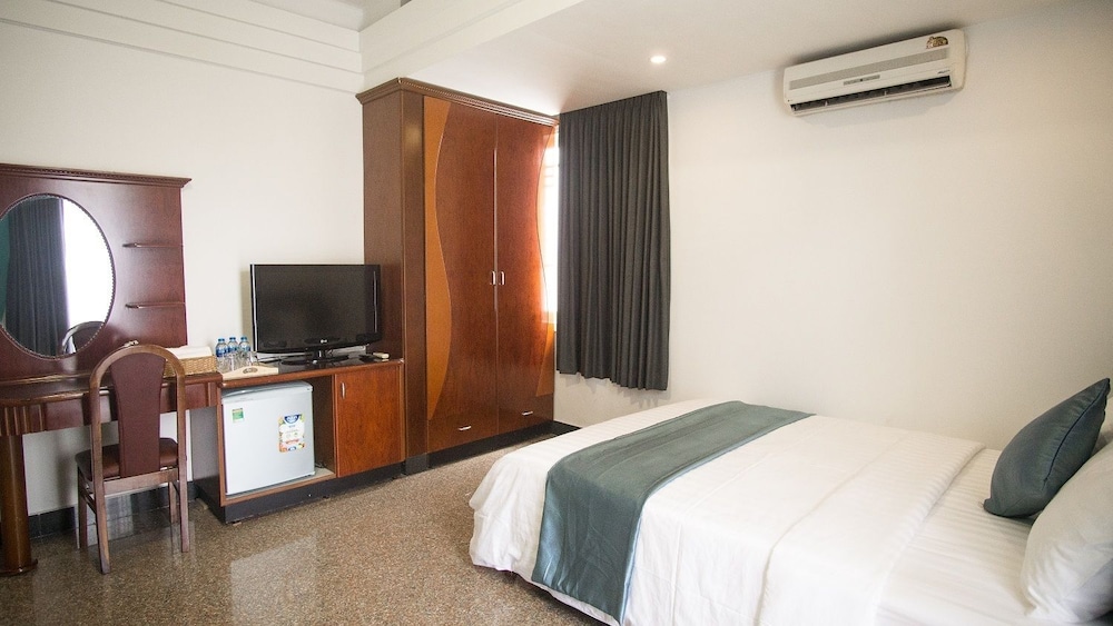 Cuu Kim Son Hotel 12/43